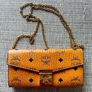 Mcm cognac leather visetos shoulder bag